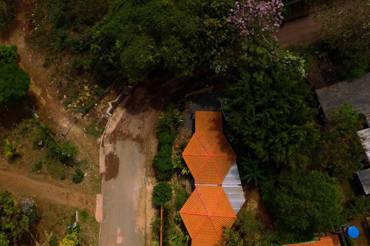 Chale Ipe - Jatoba Villa Alto Paraiso de Goias Luaran gambar