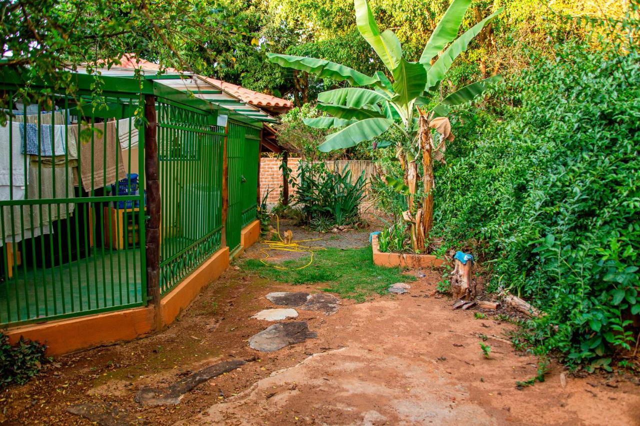 Chale Ipe - Jatoba Villa Alto Paraiso de Goias Luaran gambar